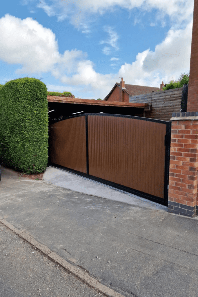 3 brown panelled gate
